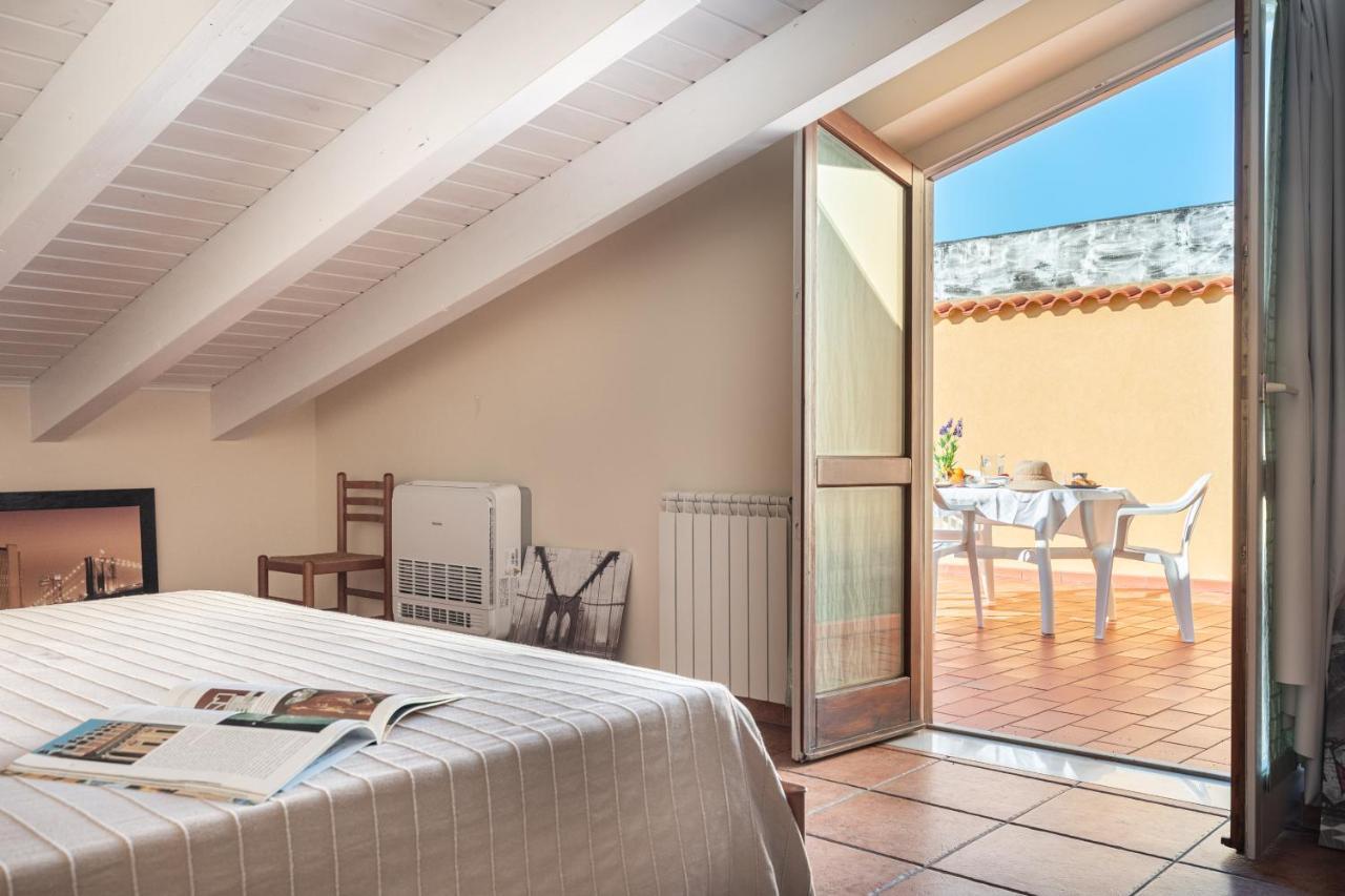 דירות Capo dʼOrlando Balconies D'Orlando מראה חיצוני תמונה