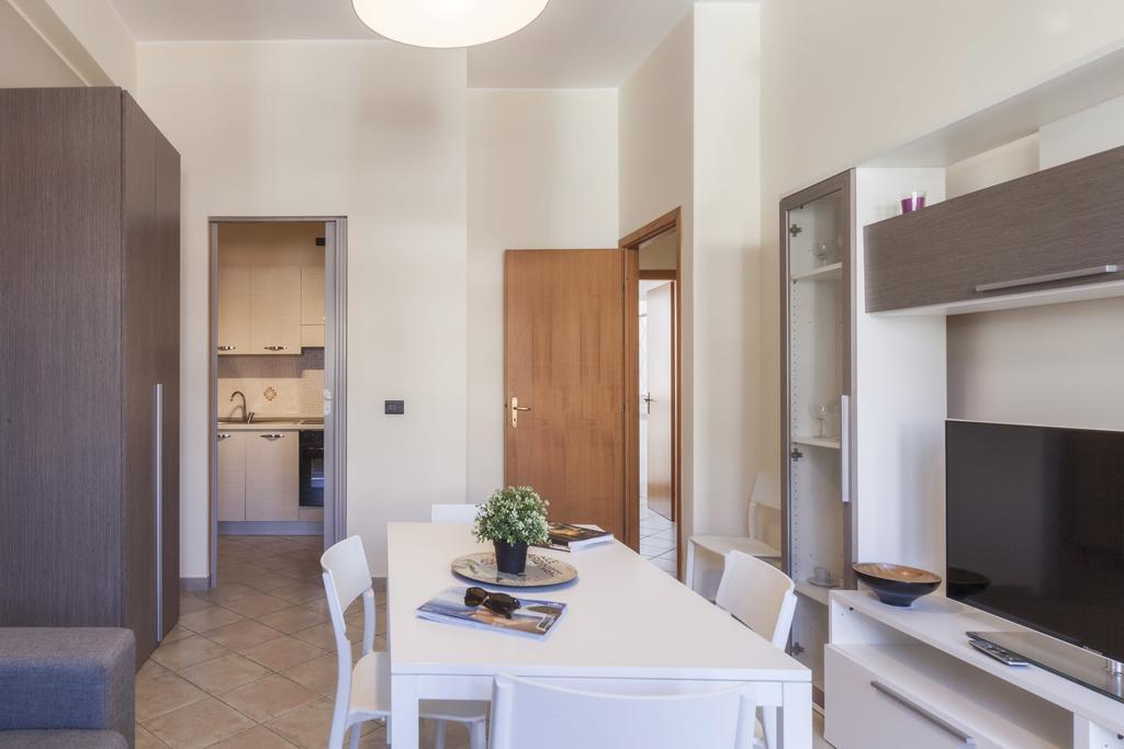 דירות Capo dʼOrlando Balconies D'Orlando מראה חיצוני תמונה